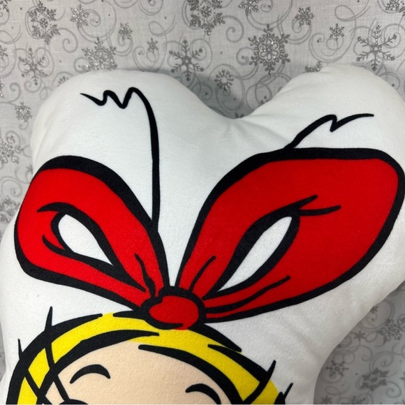 How The Grinch Stole Christmas CIndy Lou Who & Max The Dog Holiday Throw Pillows - Picture 11 of 12